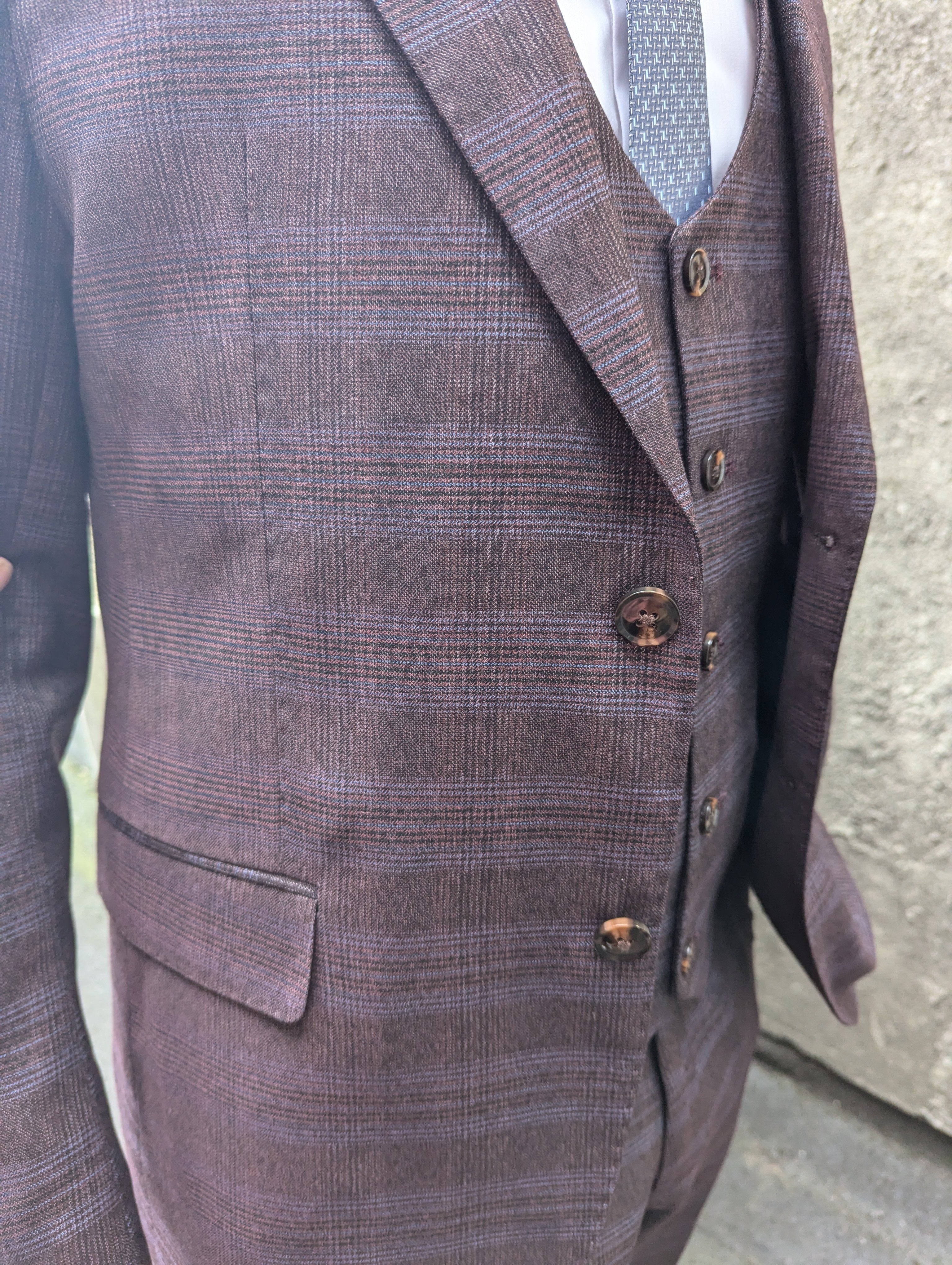 Elijah Wine Check 3 Piece Tapered Fit Suit-Close up