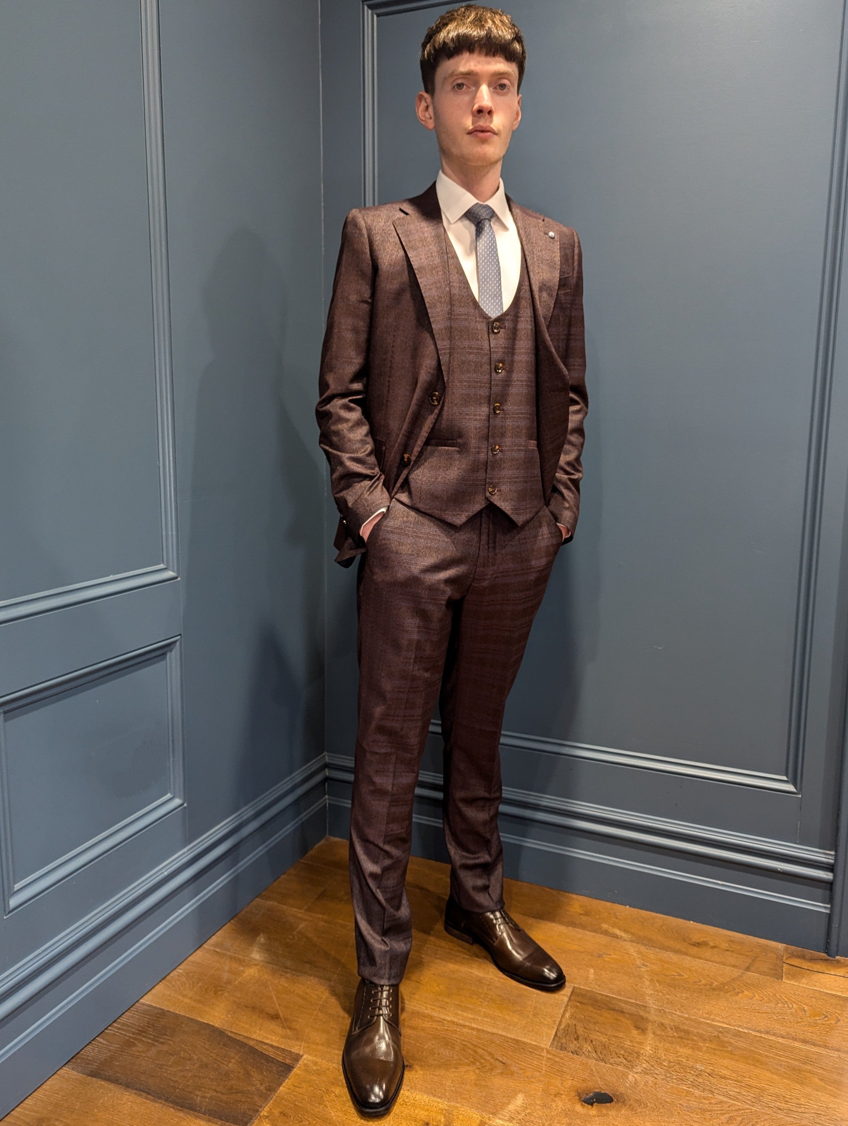 BENETTI Elijah Wine Check 3 Piece Tapered Fit Suit Wine Check front view