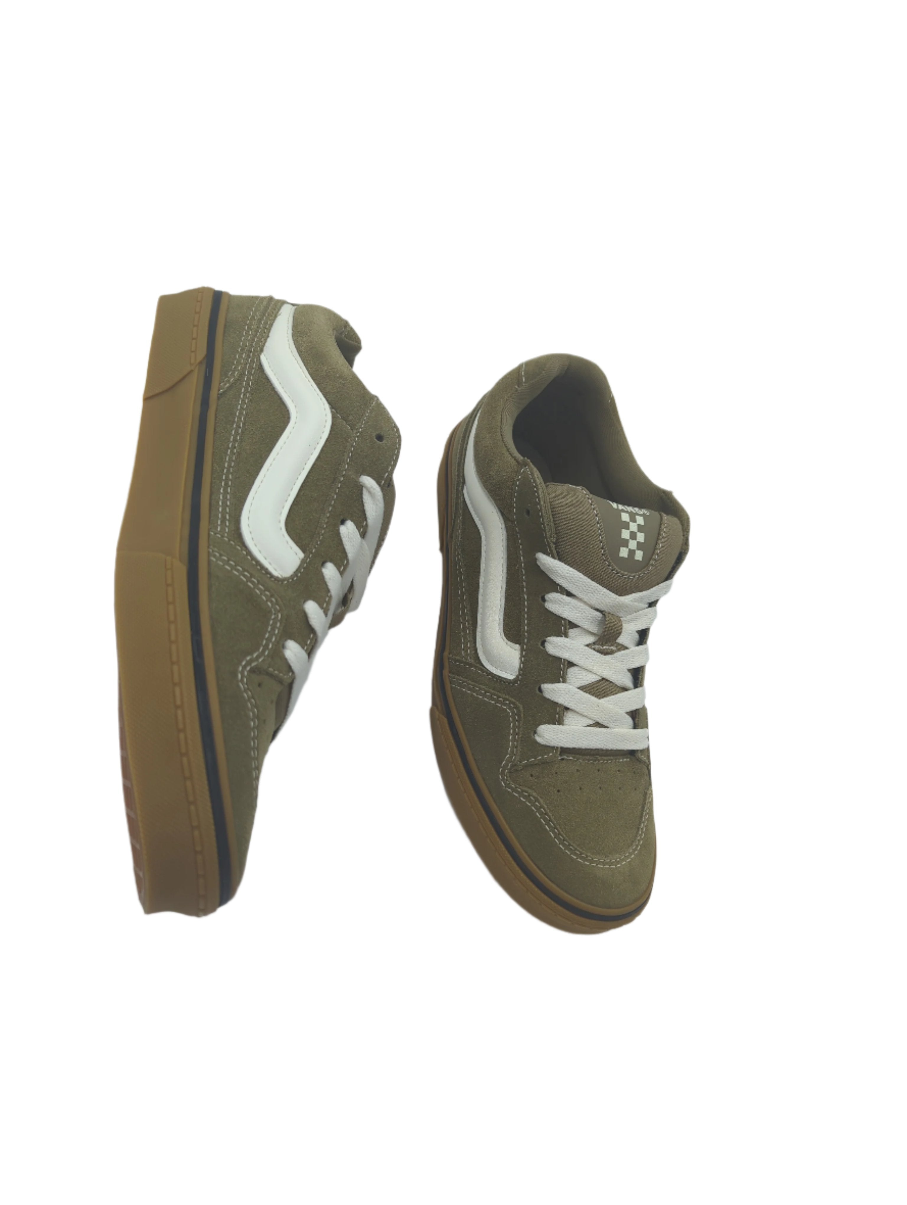 Caldrone Olive Suede Gum Sole Sneaker-Sole view