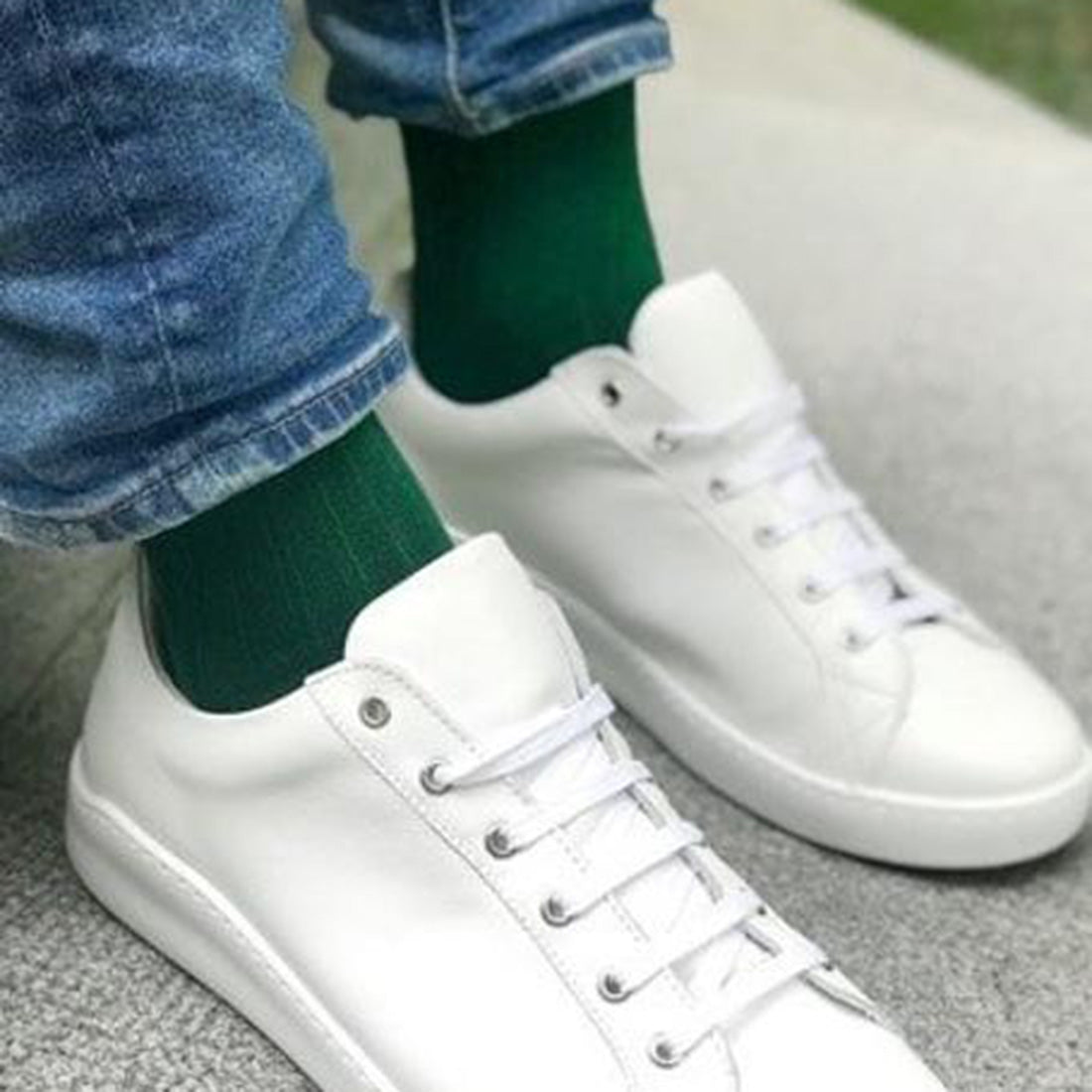 Racing Green Bamboo Socks-In white trainers
