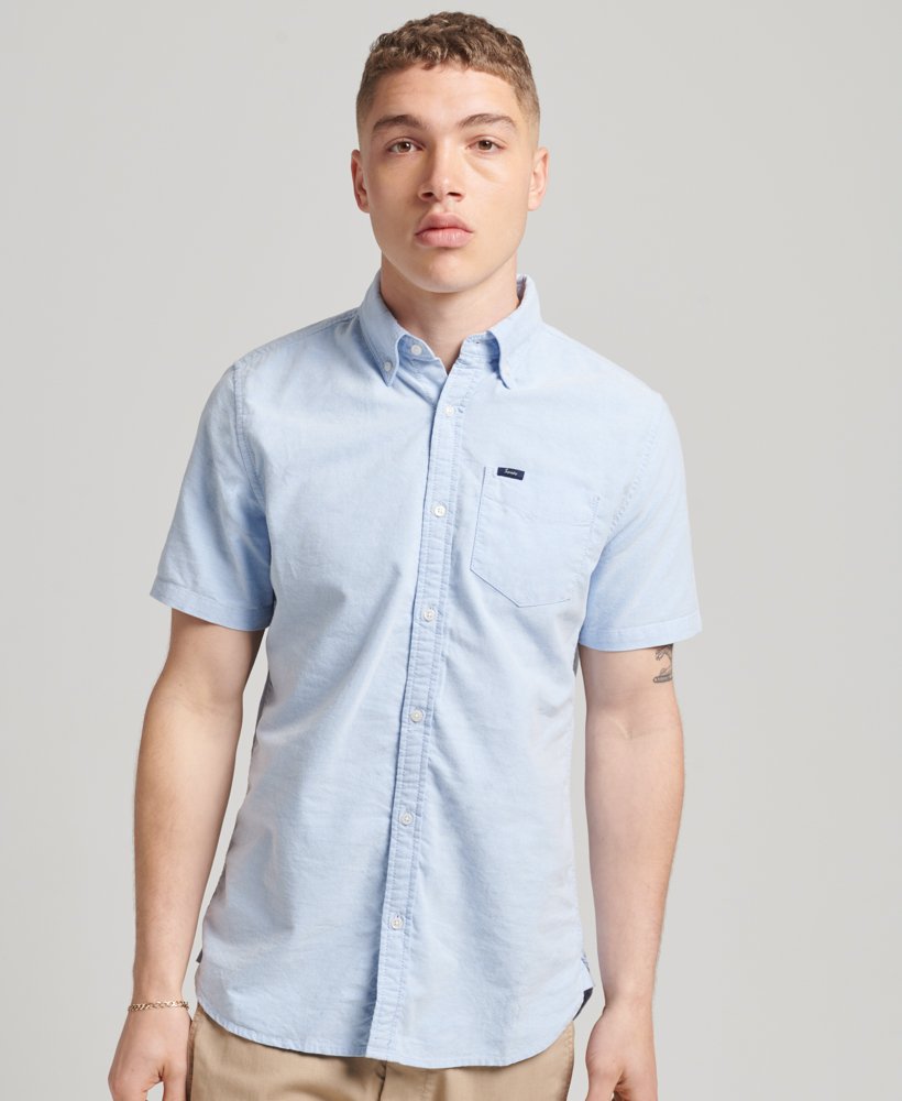 Men's Vintage Oxford Short Sleeve Shirt Classic Blue-Model Front View
