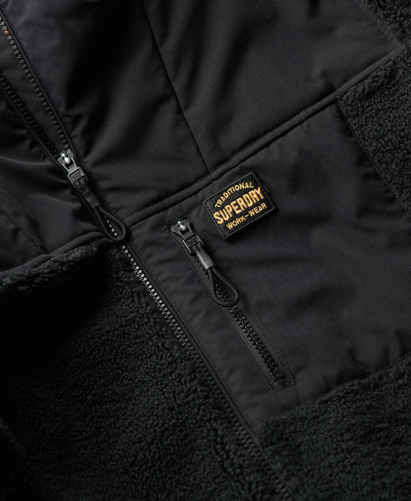 Hood Expedition Borg Hybrid Noir Jacket-Front pocket view