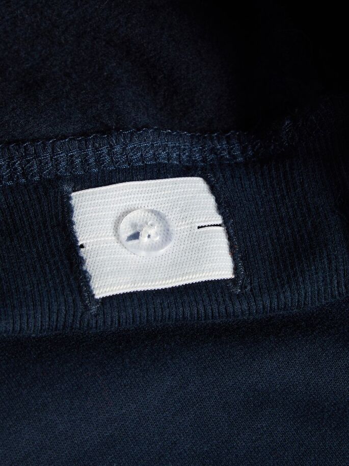 Waist detail on boys joggers