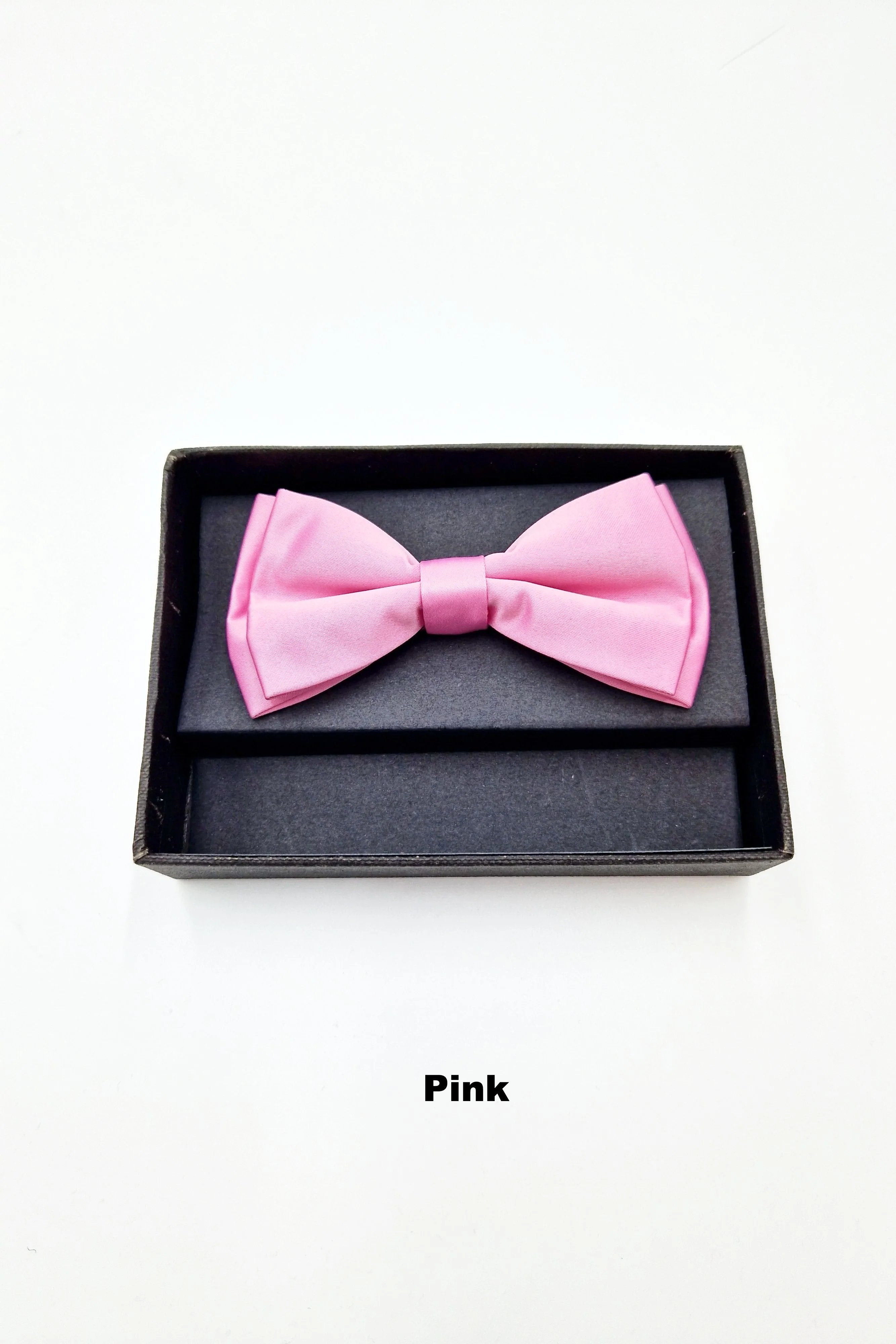 Mens Pre Tied Bow pink