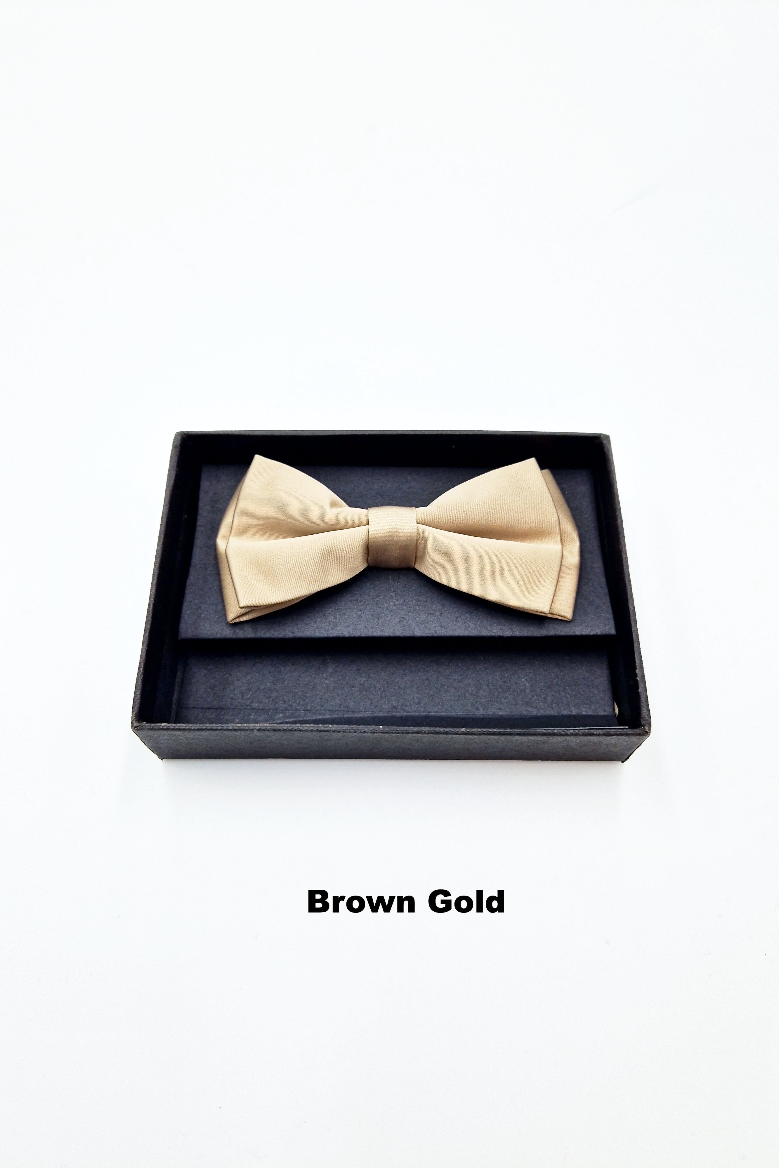 Mens Pre Tied Bow brown gold