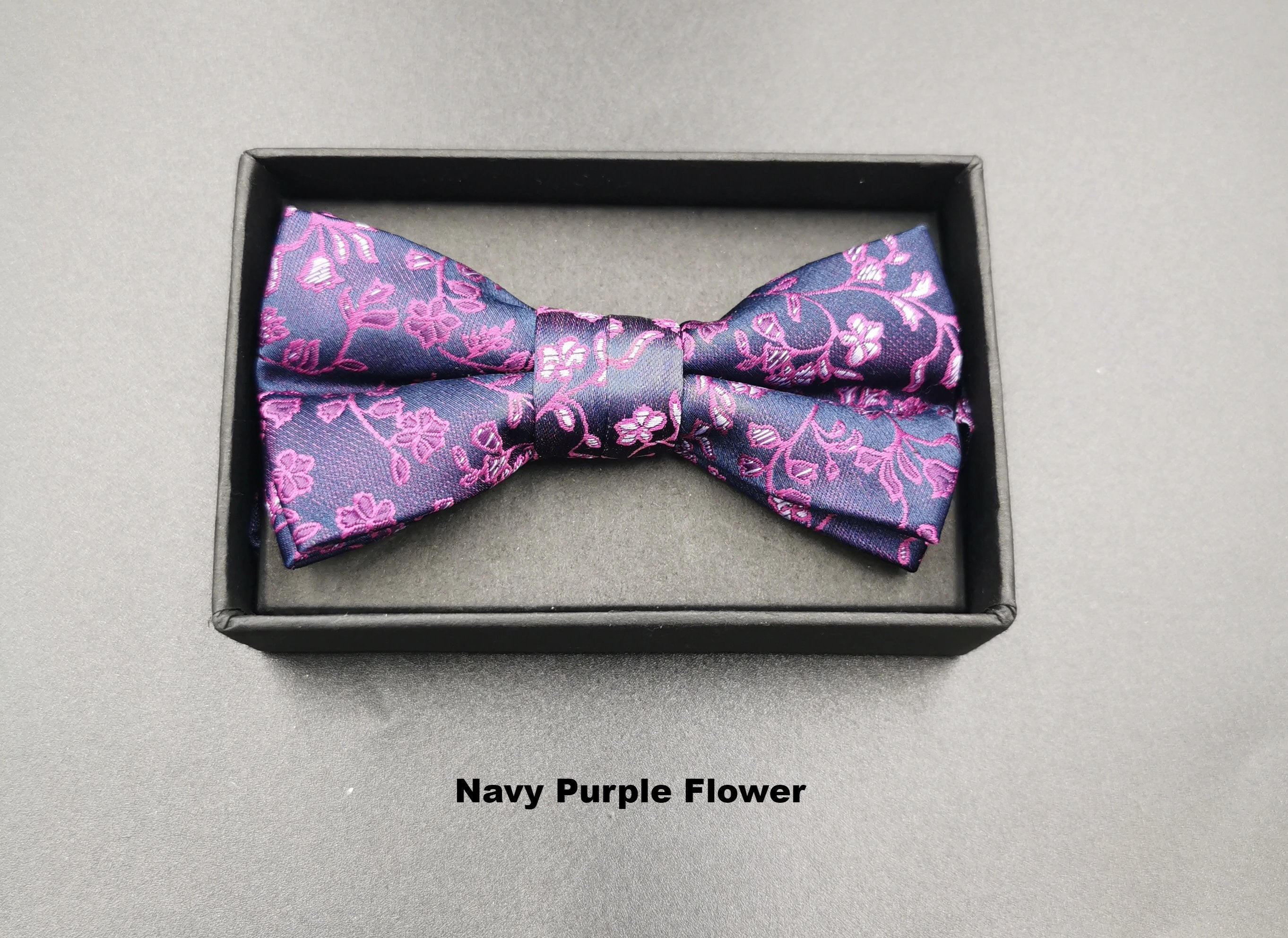 Zazzi Boxed Boy's Navy Purple Flower Bow & Pocket Square