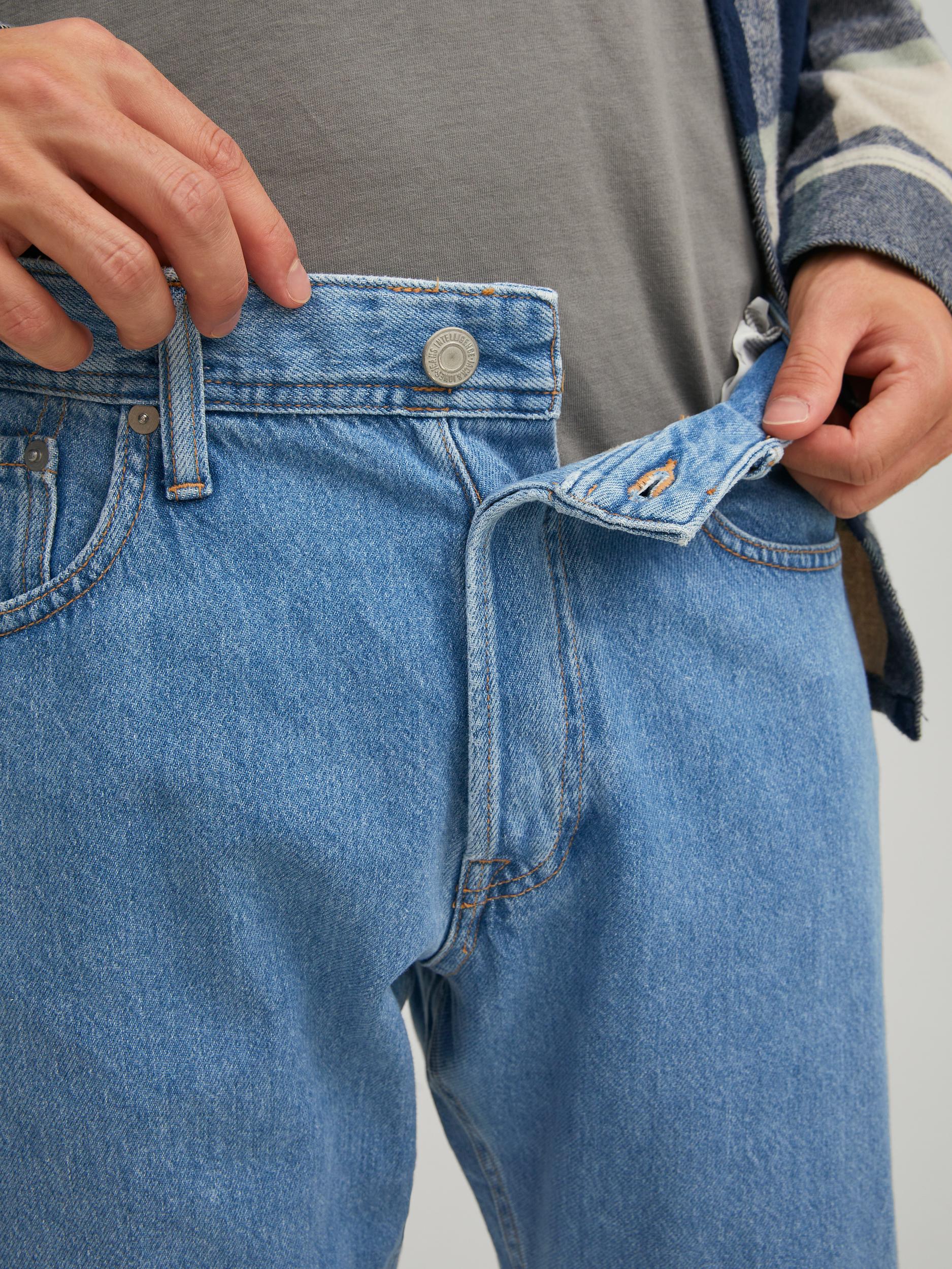 Men's Chris Original 212 Jeans-Button View