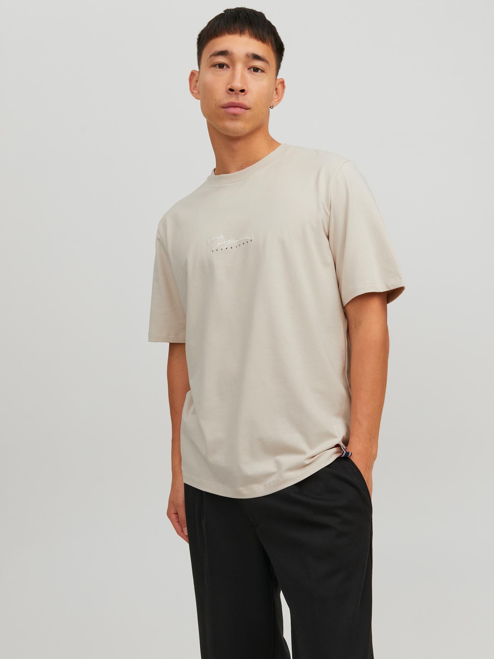 Men's Joshua Emb Tee SS Crew Neck Moonbeam-Front View