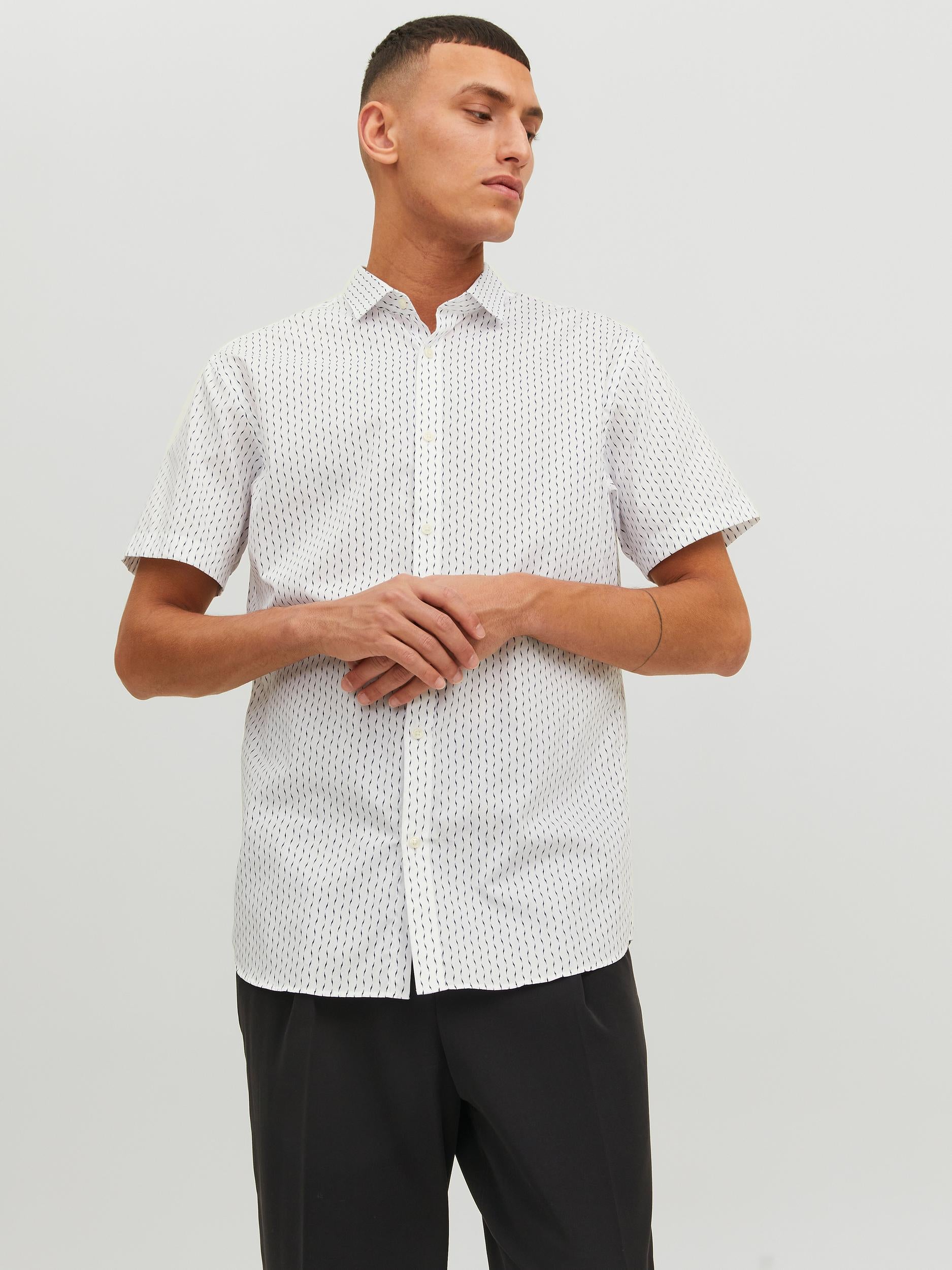 Men's Cardiff Print White Short Sleeve Shirt-Front View