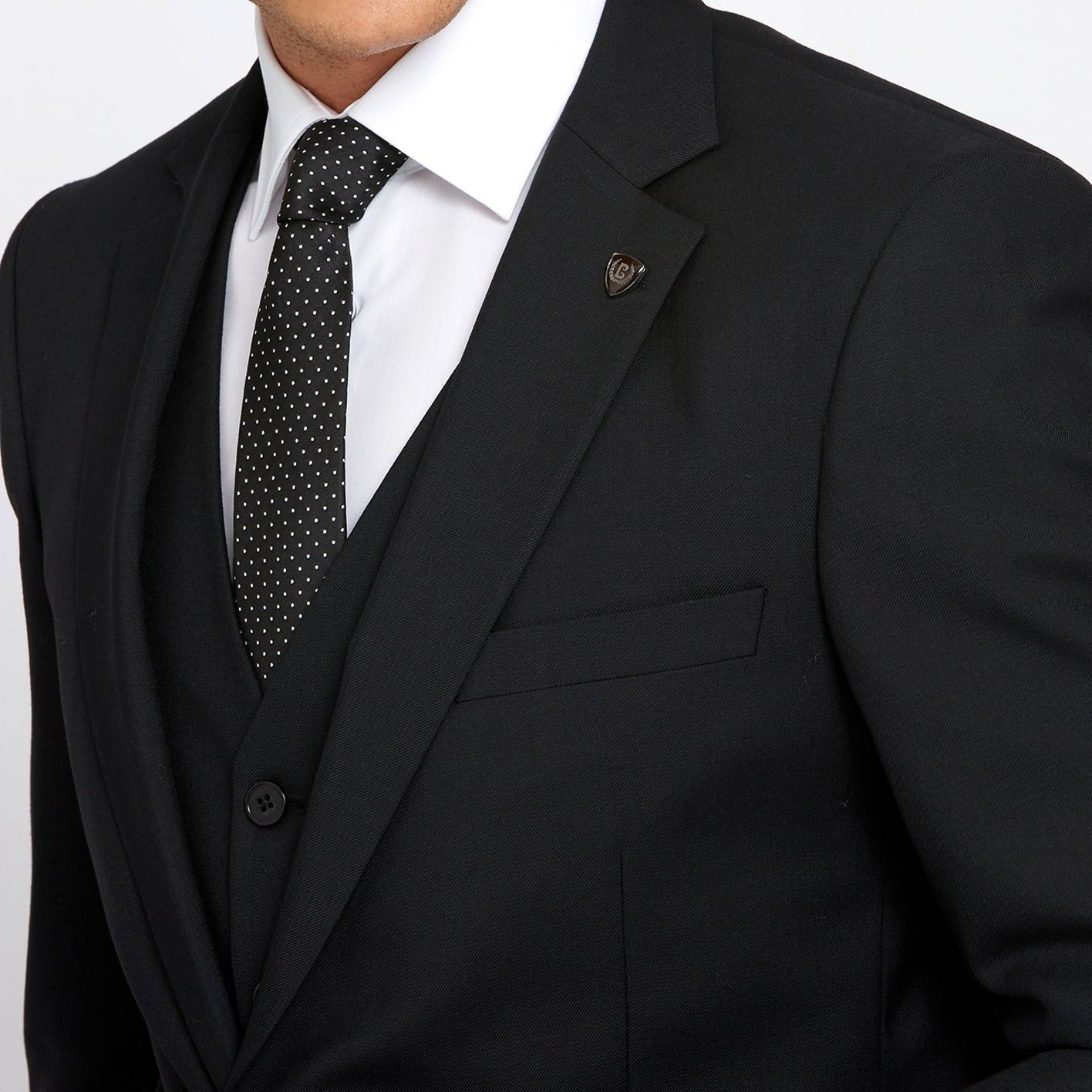 BENETTI James Black Tapered Waistcoat Black model front view