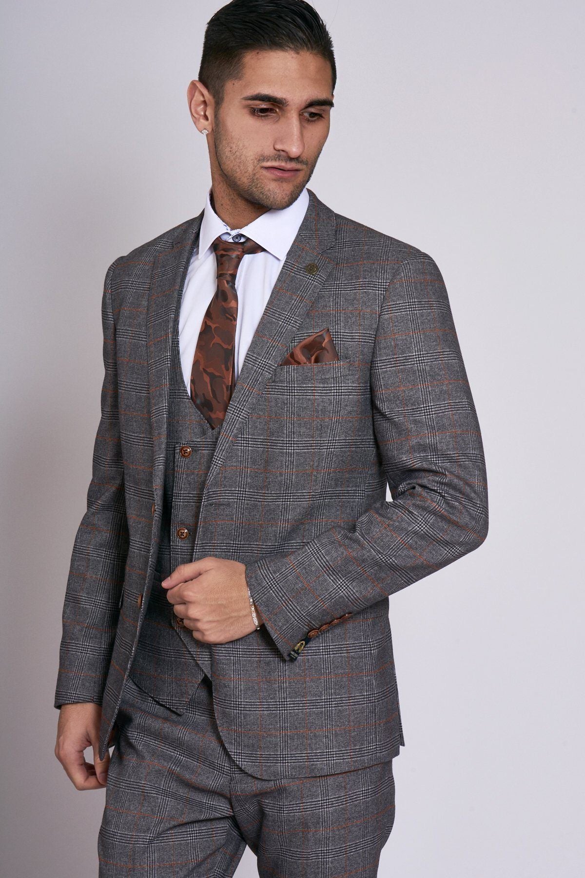 MARC DARCY Jenson Grey Check Blazer GREY CHECK front view