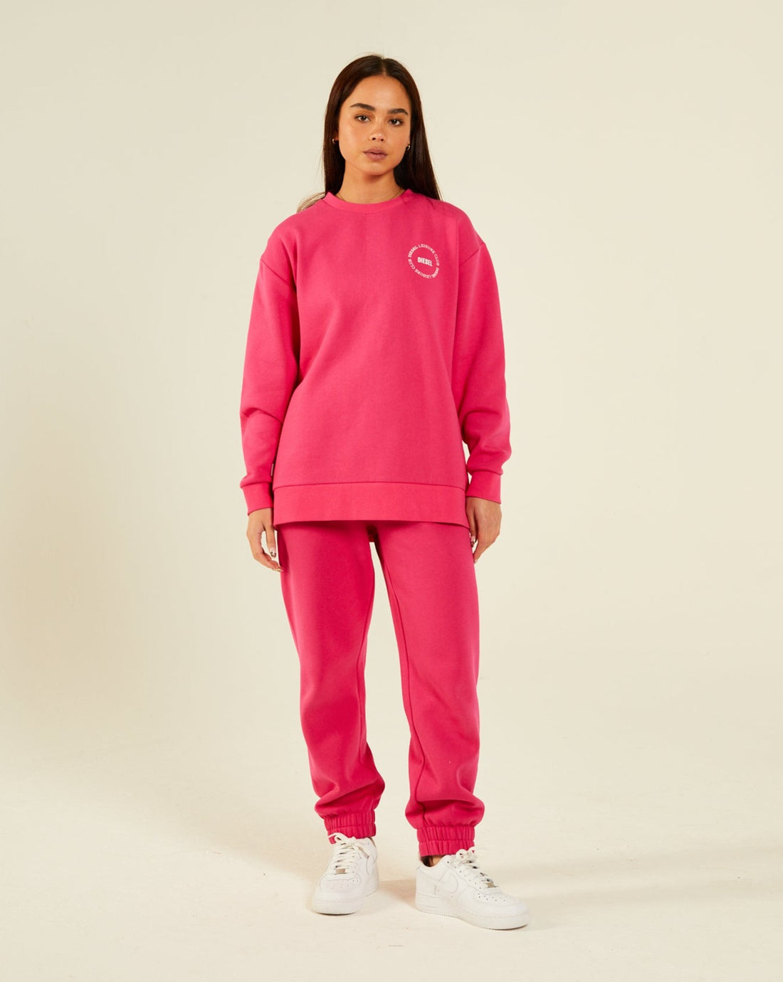Ladies Vesta Pink Yarrow Joggers-Full Outfit Front View