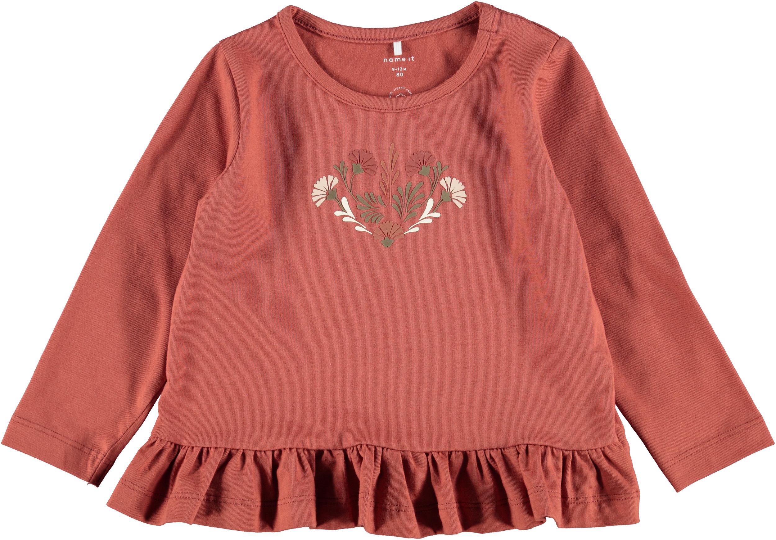 NAME IT Nellie LS Top Etruscan Red model front view