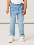 NAME IT Salli Slim Sweat Jean 1190 Light Blue Denim model front view