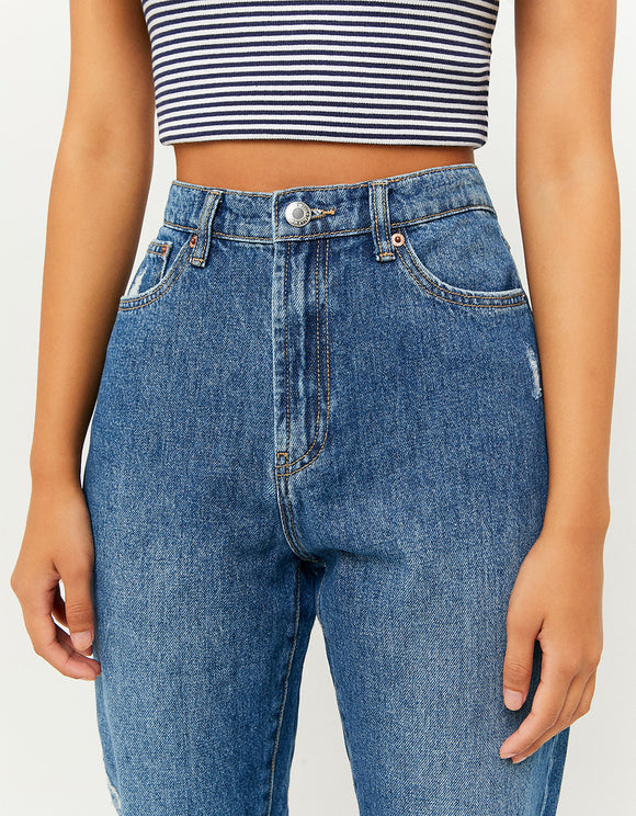 HIGH WAIST TAPERED JEANS - Model Close Up
