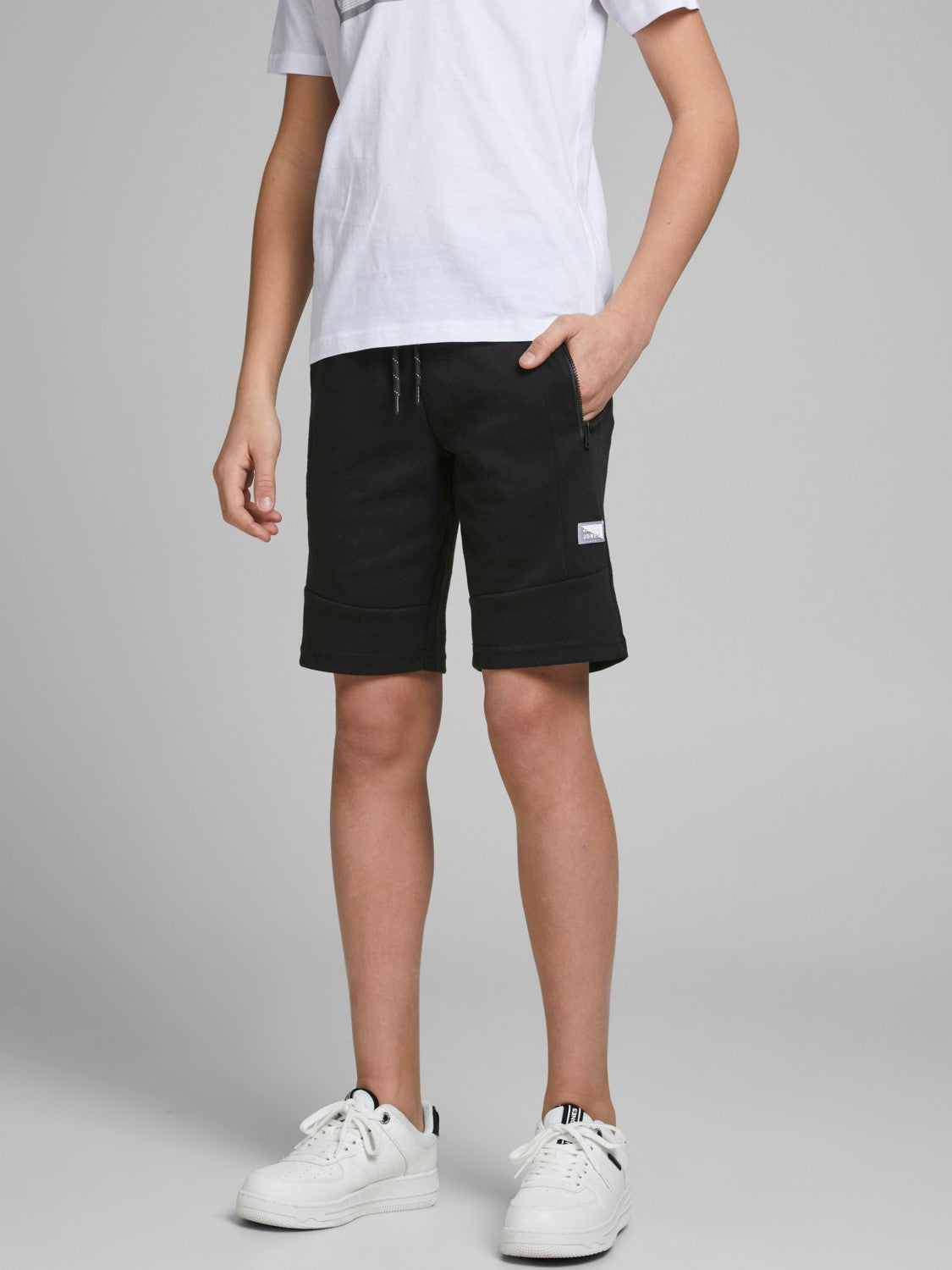 Jack Jones Youths Air Sweat Black Junior Boys Shorts BLACK front view
