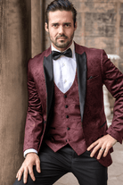 Marc Darcy Simon wine velvet tuxedo blazer fabric and lapel detail