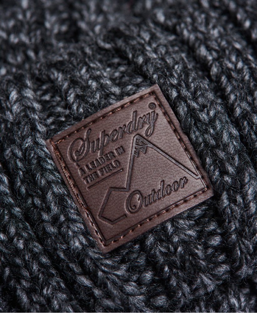 Trawler Cable Beanie Charcoal/Black Twist logo